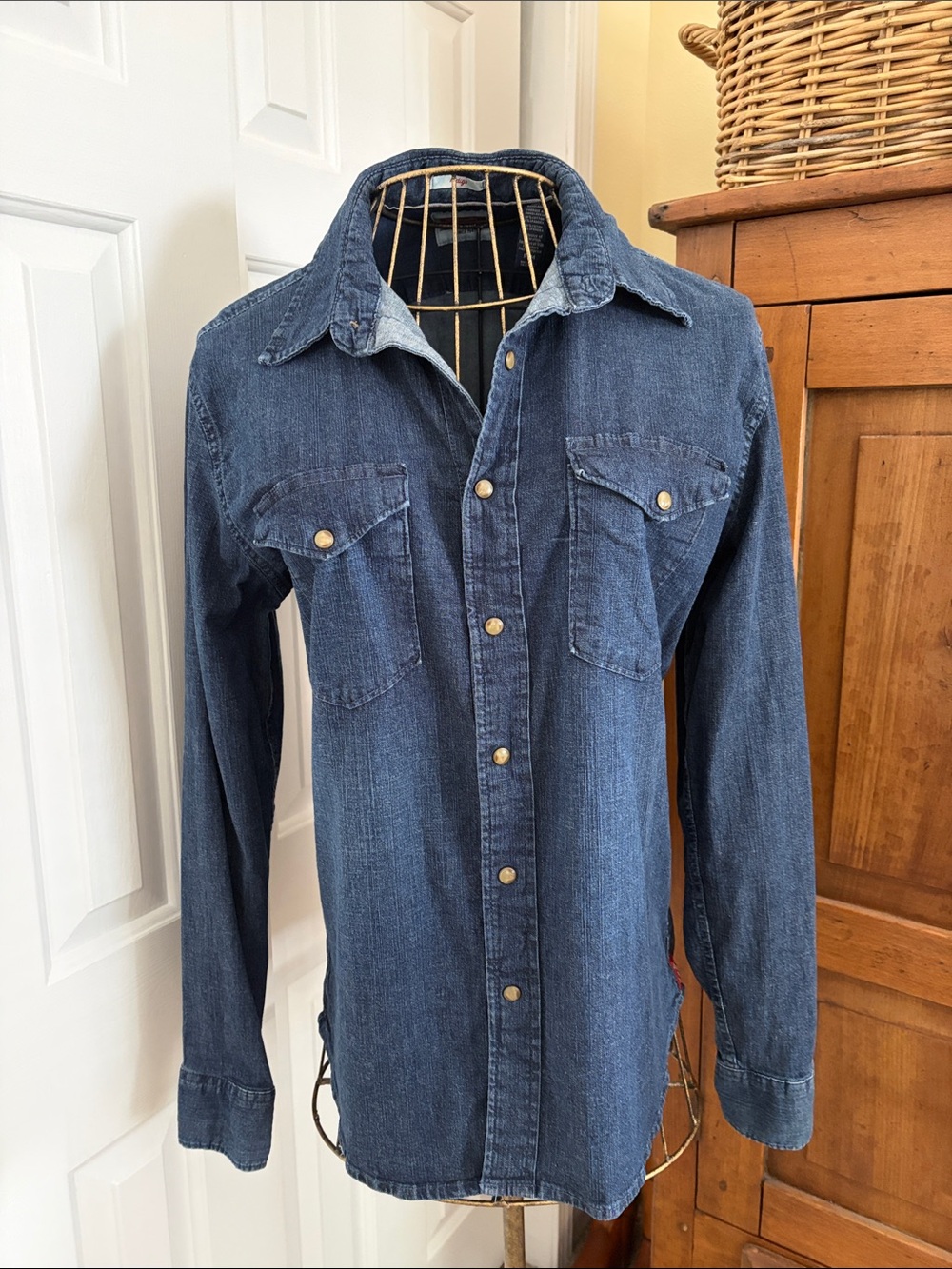 VINTAGE Wrangler Dark Blue Denim Button Down Shirt Jacket